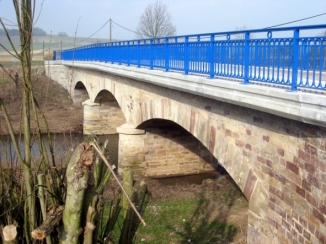 Ceci est un pont en béton armé !